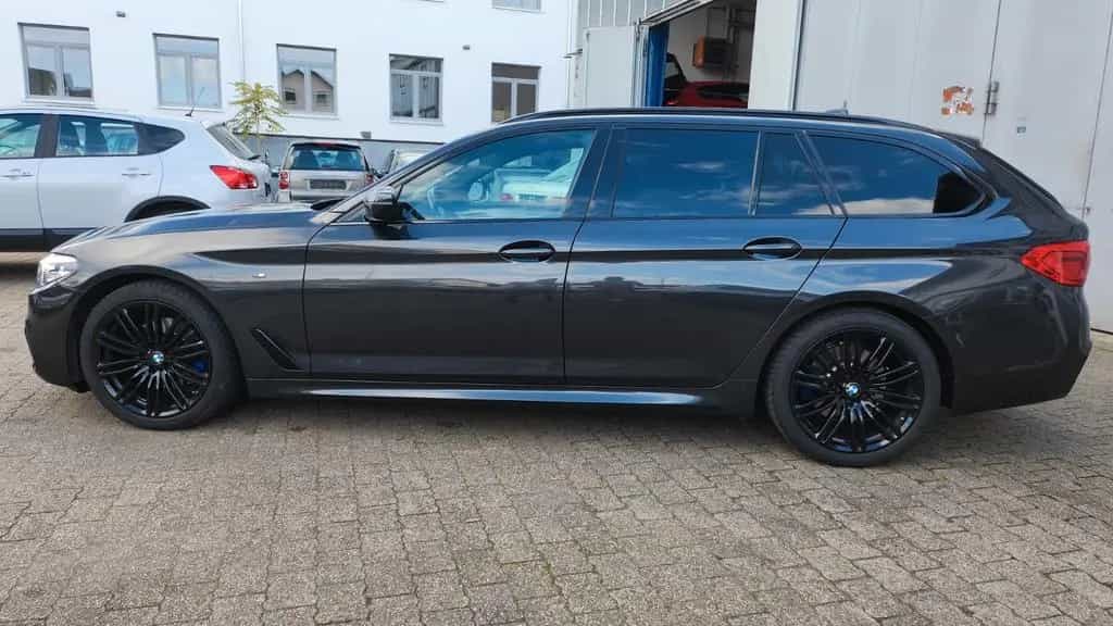 BMW 520 Baureihe 5 Touring 520 d M Sport 03/2019-photo-7