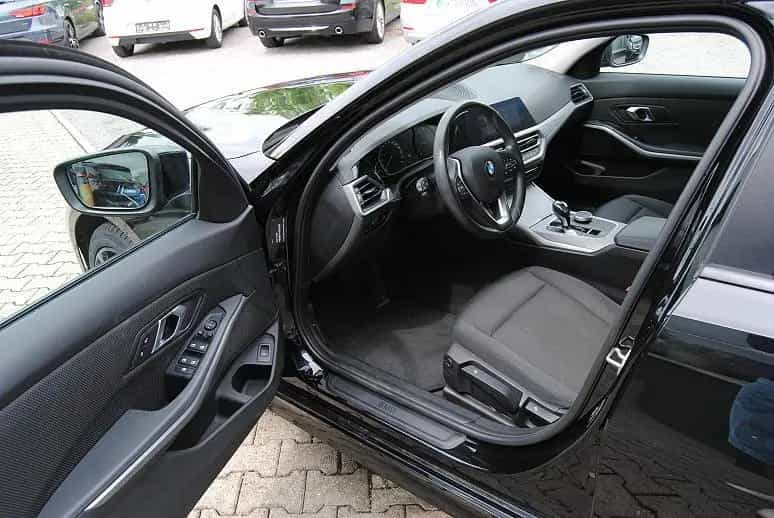 BMW 318 d A Touring Adv.Alu18".HUD.Kamera.ACC.LED 08/2020-photo-11