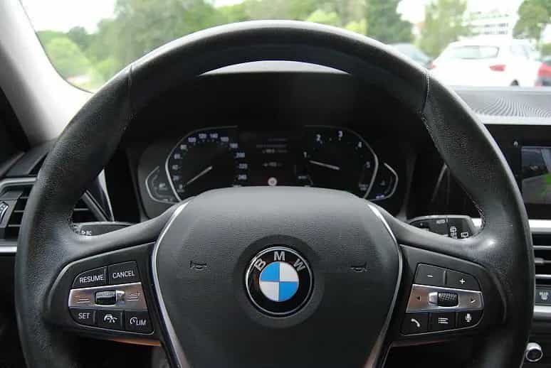 BMW 318 d A Touring Adv.Alu18".HUD.Kamera.ACC.LED 08/2020-photo-14