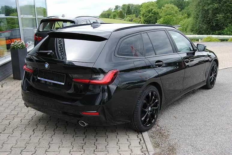 BMW 318 d A Touring Adv.Alu18".HUD.Kamera.ACC.LED 08/2020-photo-3