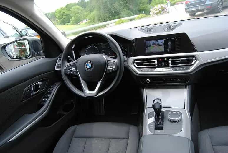 BMW 318 d A Touring Adv.Alu18".HUD.Kamera.ACC.LED 08/2020-photo-7