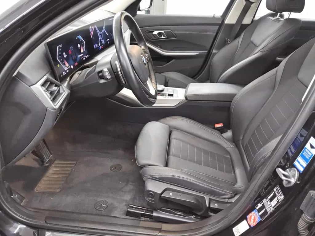 BMW 320 d Touring T-Leder Navi LED Curved AHK Pano 04/2023-photo-8