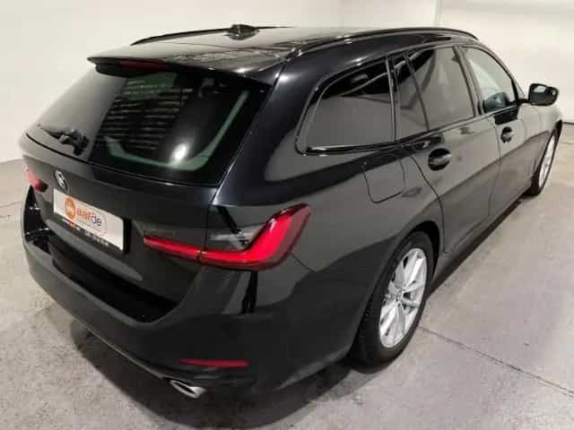 BMW 320 D Touring Automatik EU6d Navi LED ACC PDCv+h 06/2023-photo-2