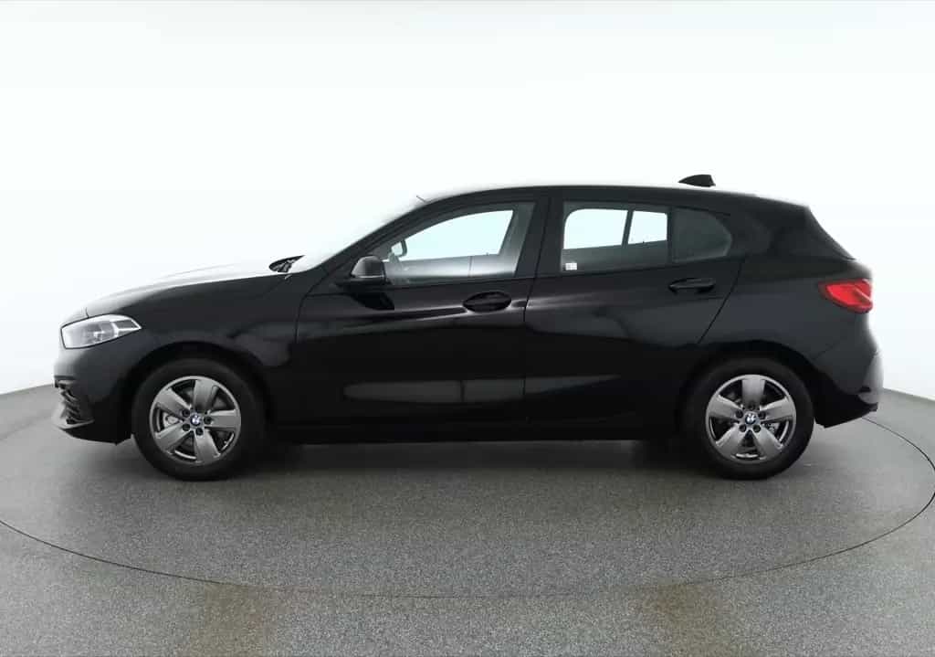 BMW 118 i Advantage LED Navi ACC Totwinkel Spurhalte 02/2023-photo-1
