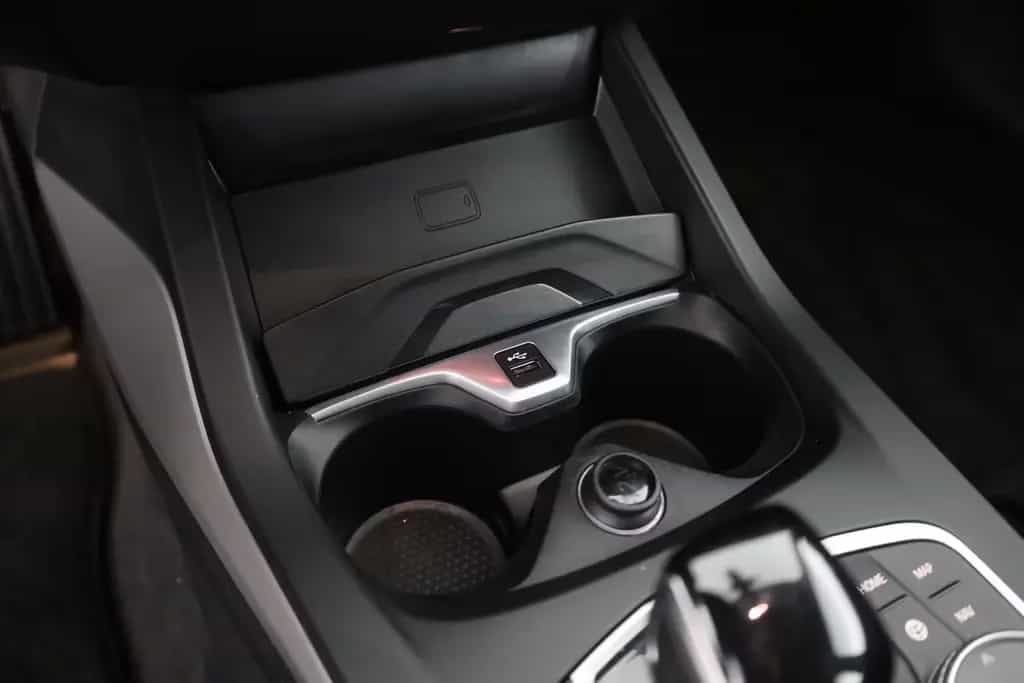 BMW 118 i Advantage LED Navi ACC Totwinkel Spurhalte 02/2023-photo-11