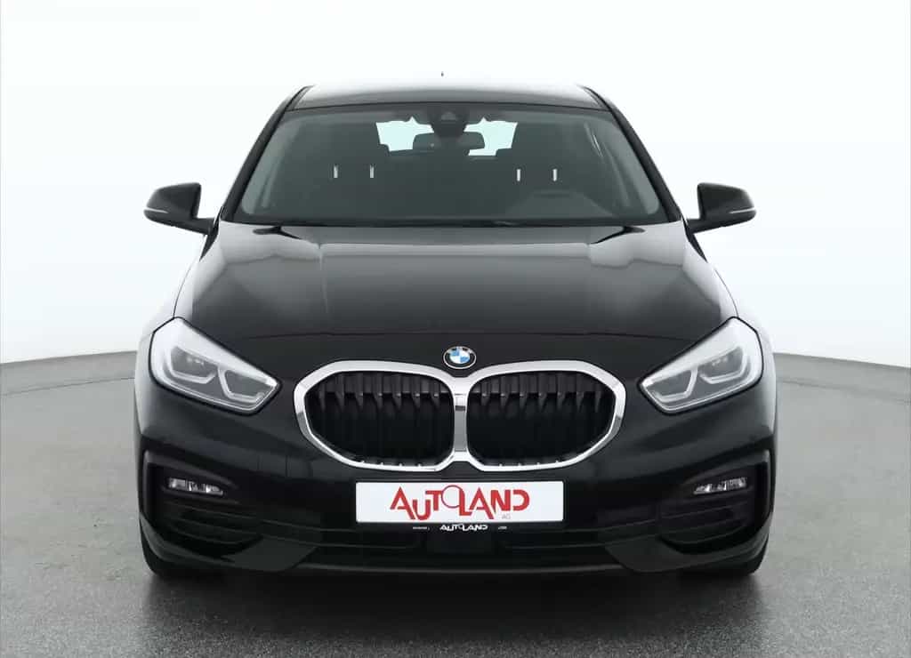 BMW 118 i Advantage LED Navi ACC Totwinkel Spurhalte 02/2023-photo-7