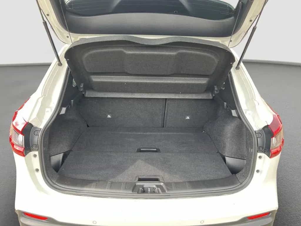 Nissan Qashqai ZAMA 1.3 DIG-T NAVIGATIONSSYSTEM+KLIMA 06/2021-photo-24