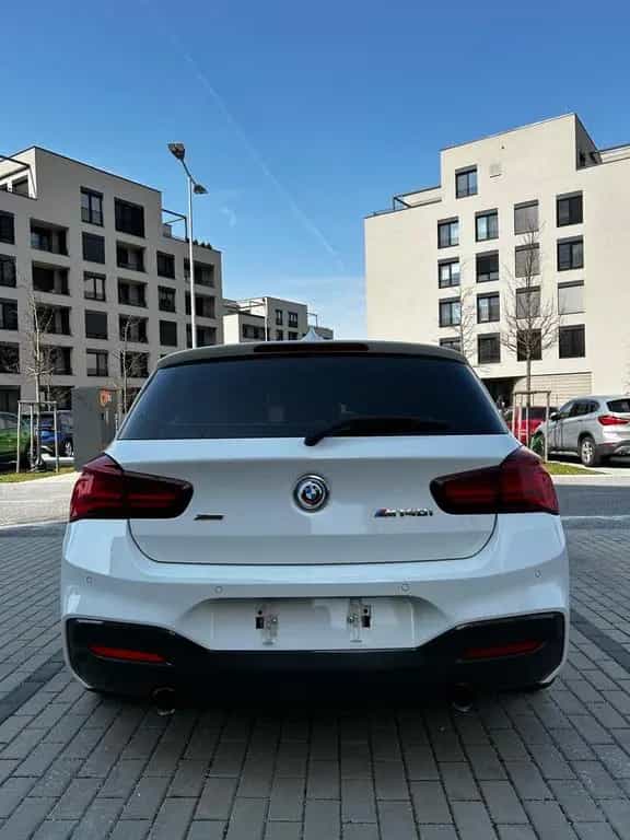 BMW M140i xDrive A Special Edition - 05/2019-photo-2