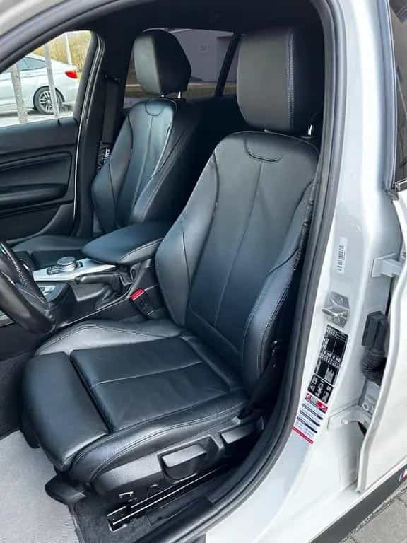 BMW M140i xDrive A Special Edition - 05/2019-photo-7