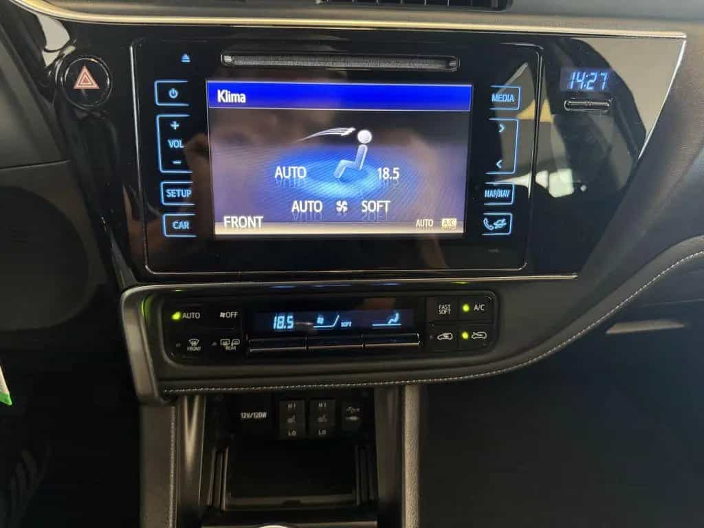 Toyota Auris 1.2 Turbo Edition S+ 06/2017-photo-16
