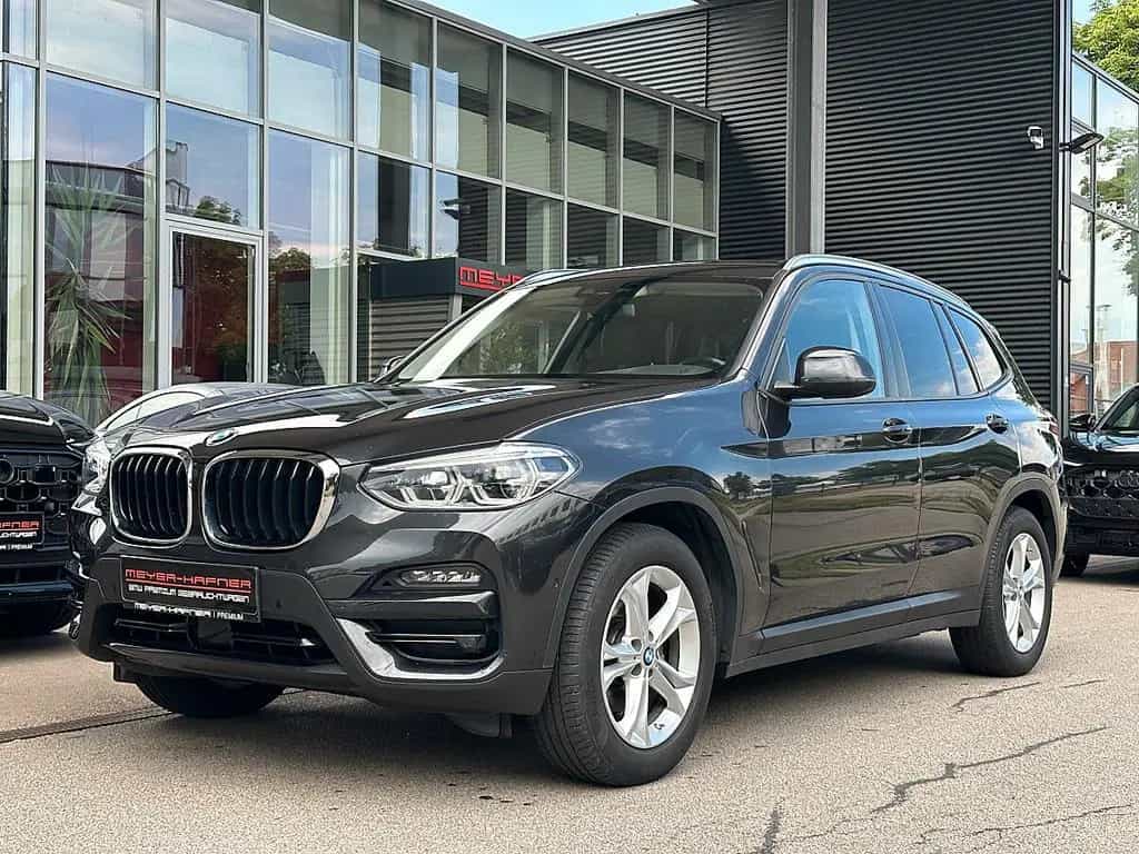 BMW X3 xDrive 20d Aut. Kamera, AHK, Head-Up, SZH 07/2020-photo-1