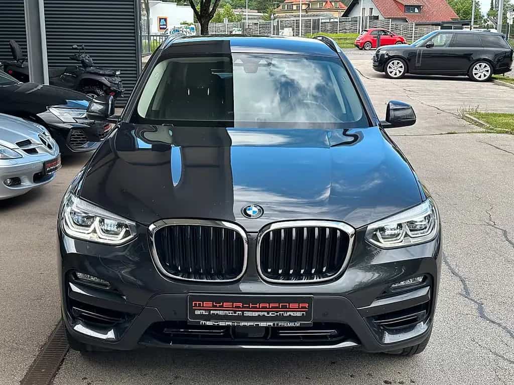 BMW X3 xDrive 20d Aut. Kamera, AHK, Head-Up, SZH 07/2020-photo-2
