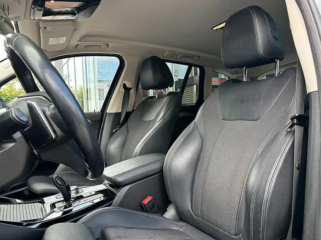 BMW X3 xDrive 20d Aut. Kamera, AHK, Head-Up, SZH 07/2020-photo-28