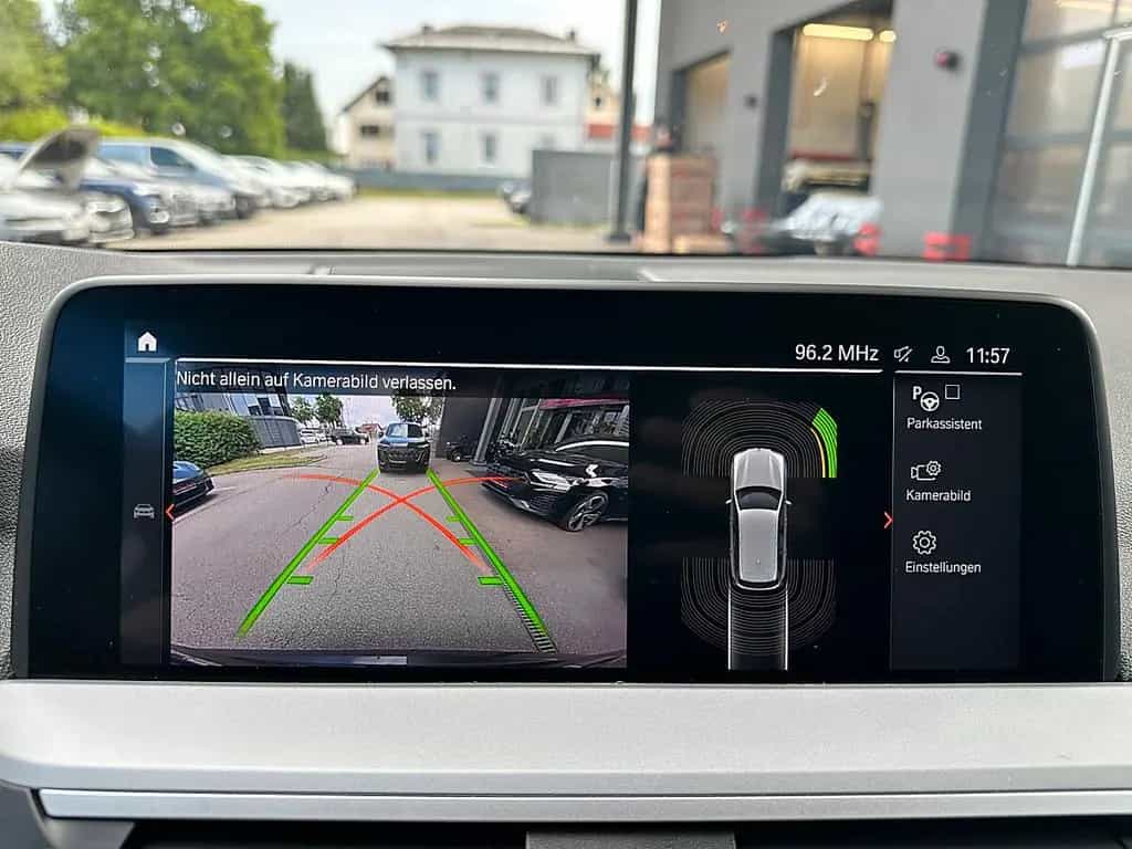 BMW X3 xDrive 20d Aut. Kamera, AHK, Head-Up, SZH 07/2020-photo-30