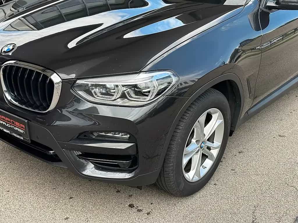BMW X3 xDrive 20d Aut. Kamera, AHK, Head-Up, SZH 07/2020-photo-4