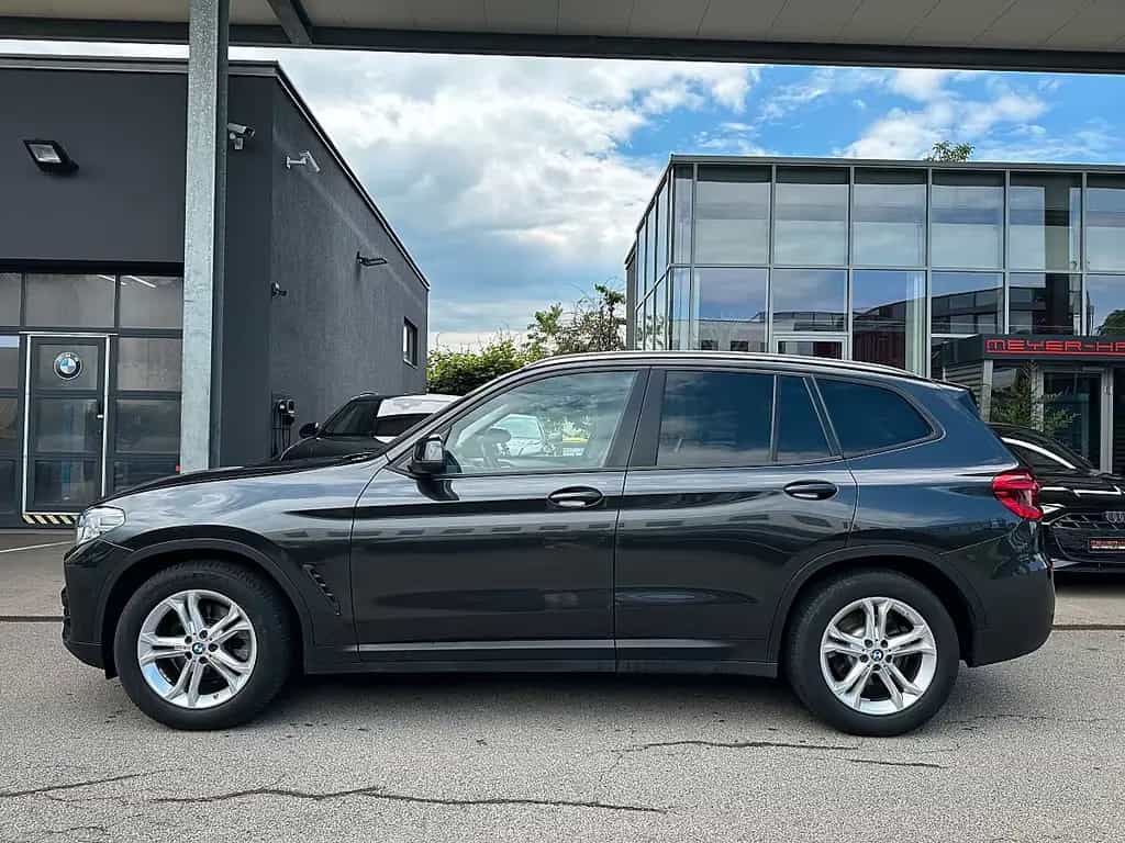 BMW X3 xDrive 20d Aut. Kamera, AHK, Head-Up, SZH 07/2020-photo-5