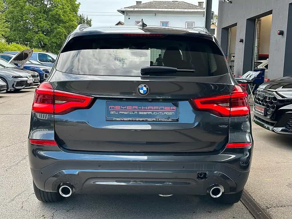BMW X3 xDrive 20d Aut. Kamera, AHK, Head-Up, SZH 07/2020-photo-8