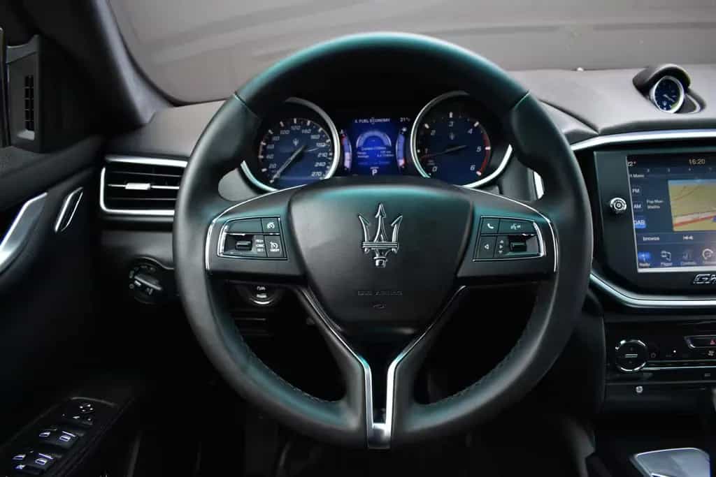 Maserati Ghibli 3.0 V6 DIESEL/AUTOMATIK/8-GANG/BI-XENON 03/2015-photo-13