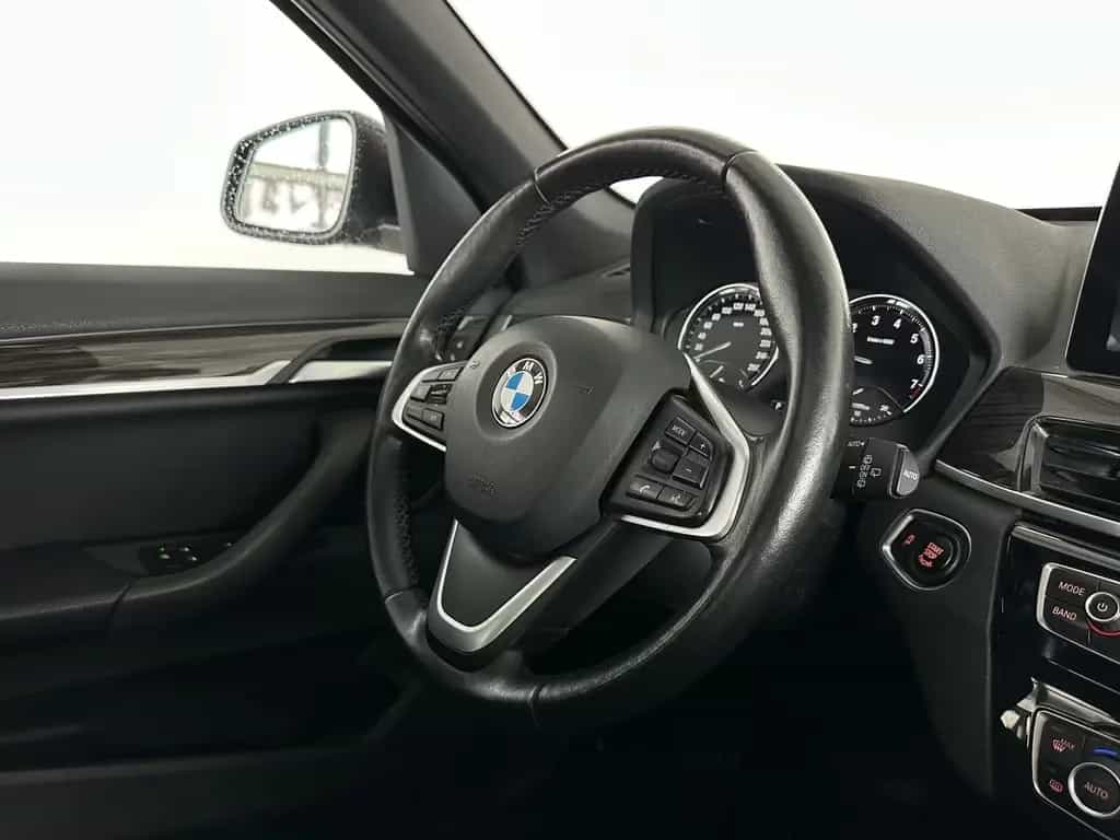BMW X1 xDrive28i |PANO|LEDER|RKAMERA|SHZ|AUT| 04/2019-photo-12