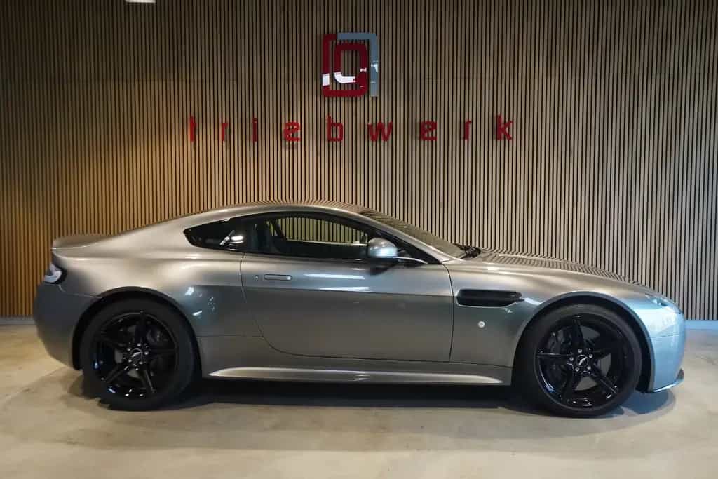 Aston Martin V8 Vantage 4.7 AMR Coupé *1.Hd*U-Frei*One of 200 06/2018-photo-0