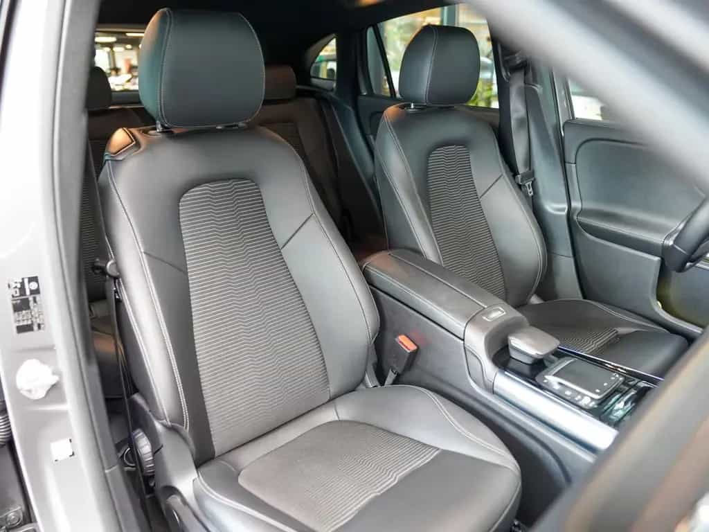 Mercedes-Benz GLA 250 4M Progressive MULTIBEAM AHK Standheizun 07/2021-photo-7