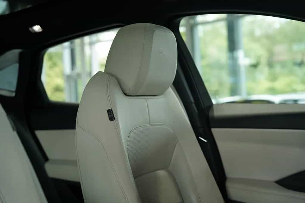 Jaguar E-Pace R-Dynamic HSE AWD *Pano *H-UP *Memory 04/2018-photo-20