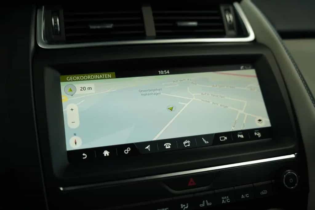 Jaguar E-Pace R-Dynamic HSE AWD *Pano *H-UP *Memory 04/2018-photo-34