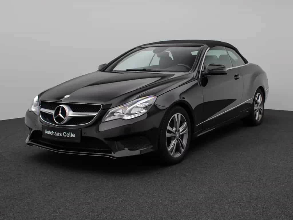 Mercedes-Benz E 200 Cabrio LED Sitzhzg Navi PDC Tempomat Leder 04/2015-photo-1