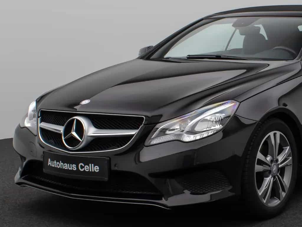 Mercedes-Benz E 200 Cabrio LED Sitzhzg Navi PDC Tempomat Leder 04/2015-photo-15