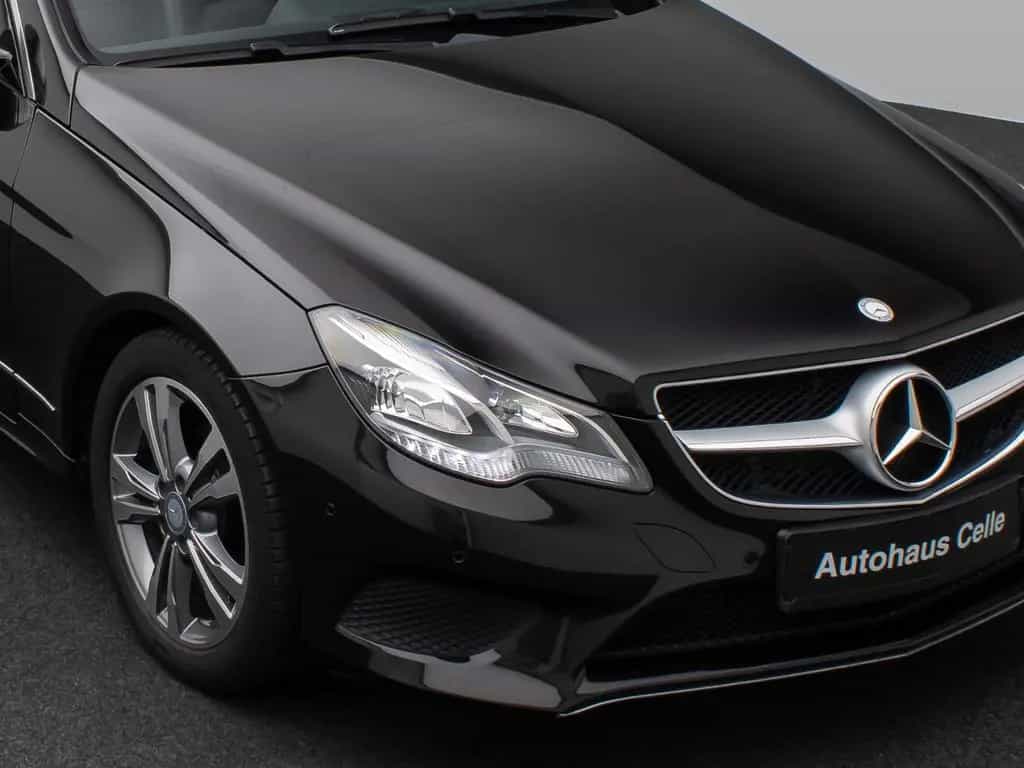 Mercedes-Benz E 200 Cabrio LED Sitzhzg Navi PDC Tempomat Leder 04/2015-photo-16
