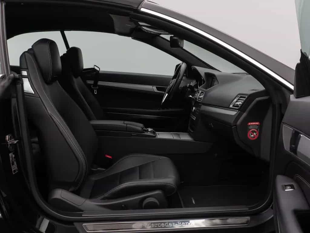 Mercedes-Benz E 200 Cabrio LED Sitzhzg Navi PDC Tempomat Leder 04/2015-photo-23