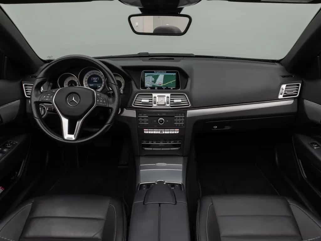 Mercedes-Benz E 200 Cabrio LED Sitzhzg Navi PDC Tempomat Leder 04/2015-photo-34