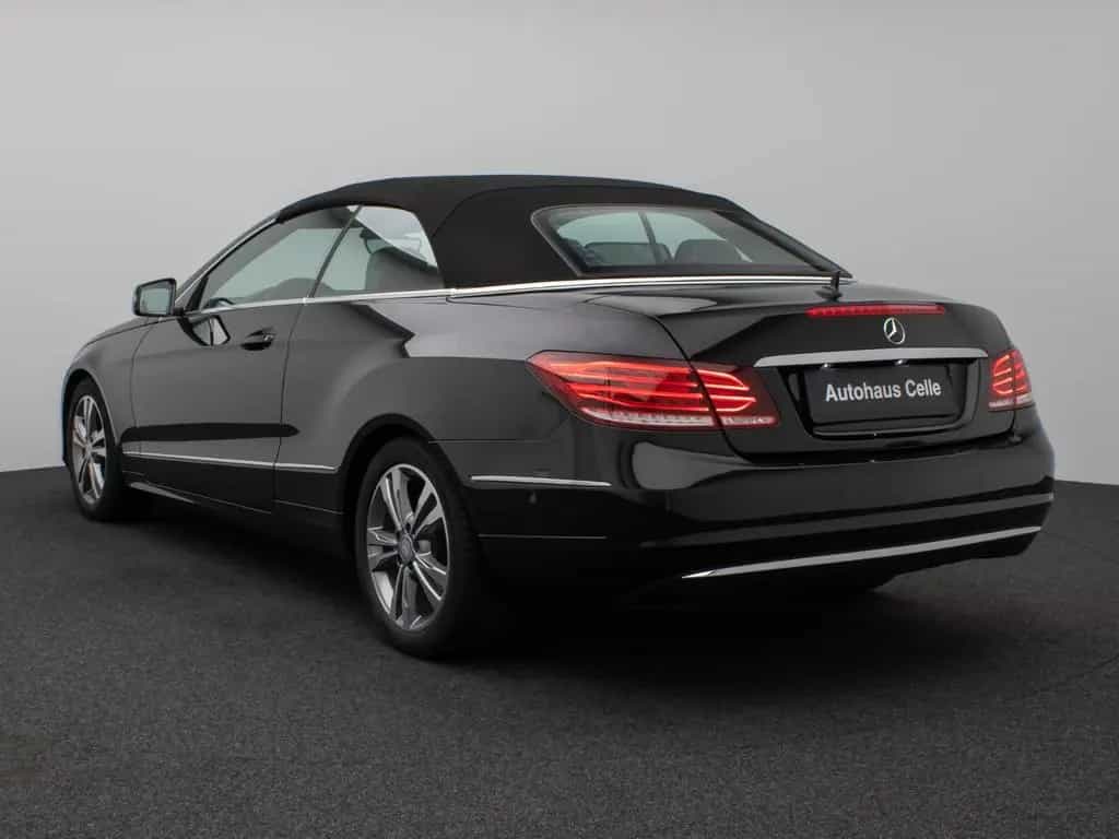 Mercedes-Benz E 200 Cabrio LED Sitzhzg Navi PDC Tempomat Leder 04/2015-photo-8