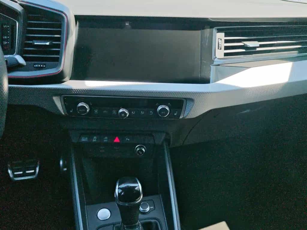 Audi A1 Sportback edition one 40 TFSI App DAB PDC S l 07/2019-photo-12