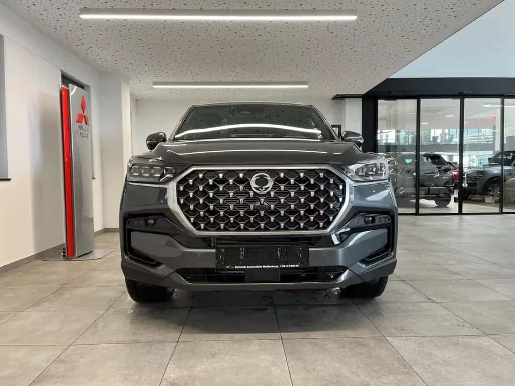 Ssangyong REXTON 2.2 D Lux LED ACC Klimasitze Navi 360Grad 06/2025-photo-4