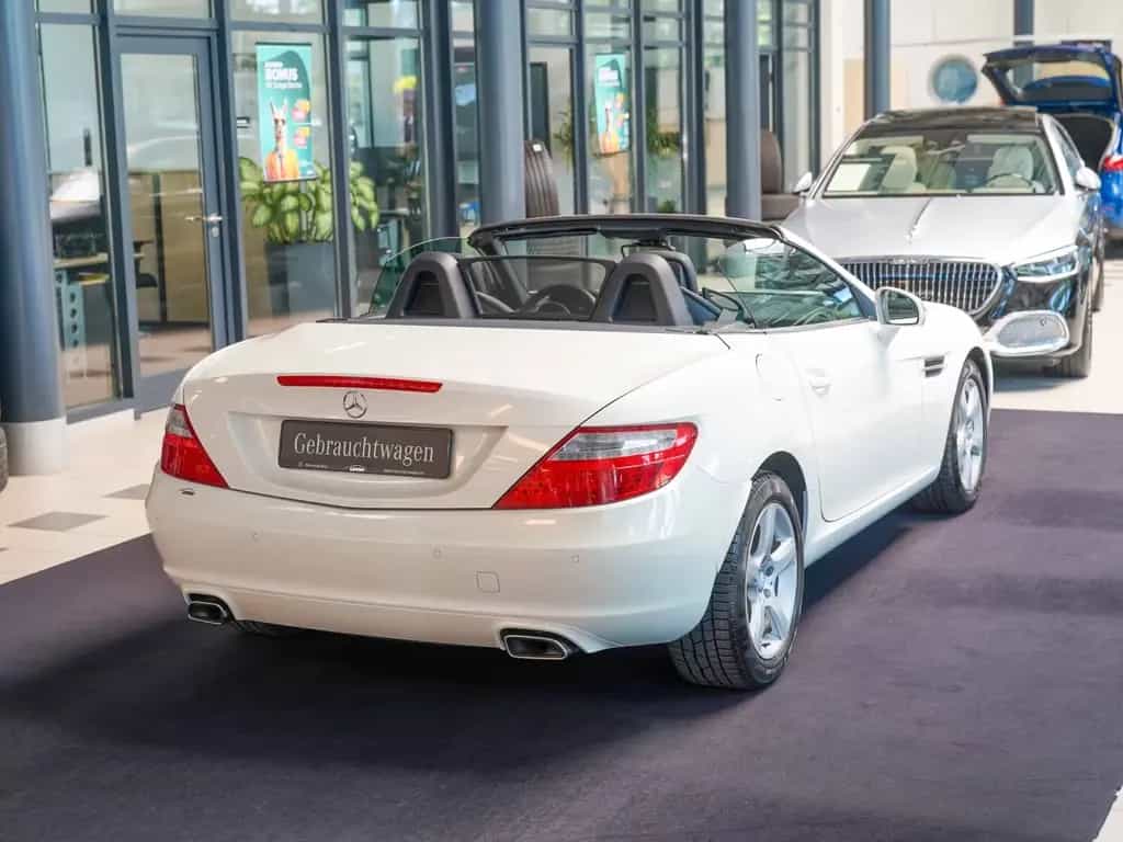 Mercedes-Benz SLK 200 designo Panorama AIRSCARF Klimaautomatik 09/2012-photo-3
