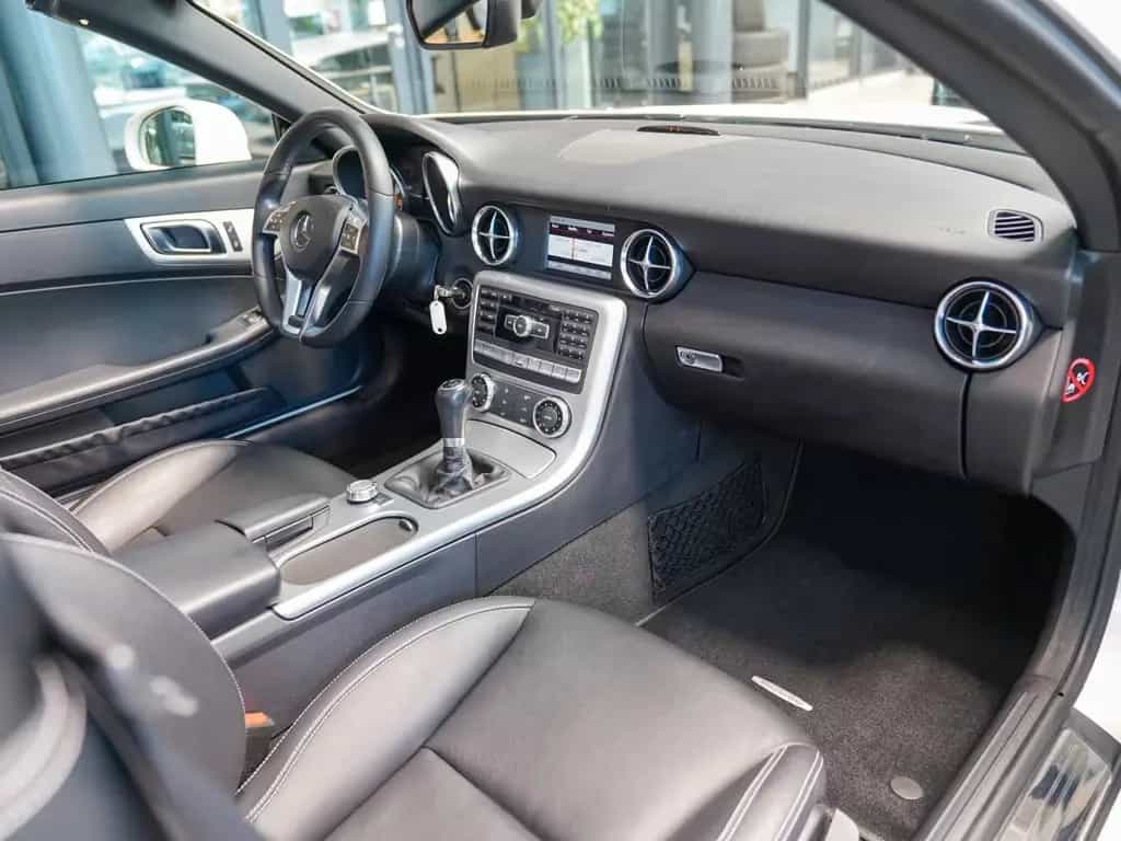 Mercedes-Benz SLK 200 designo Panorama AIRSCARF Klimaautomatik 09/2012-photo-9