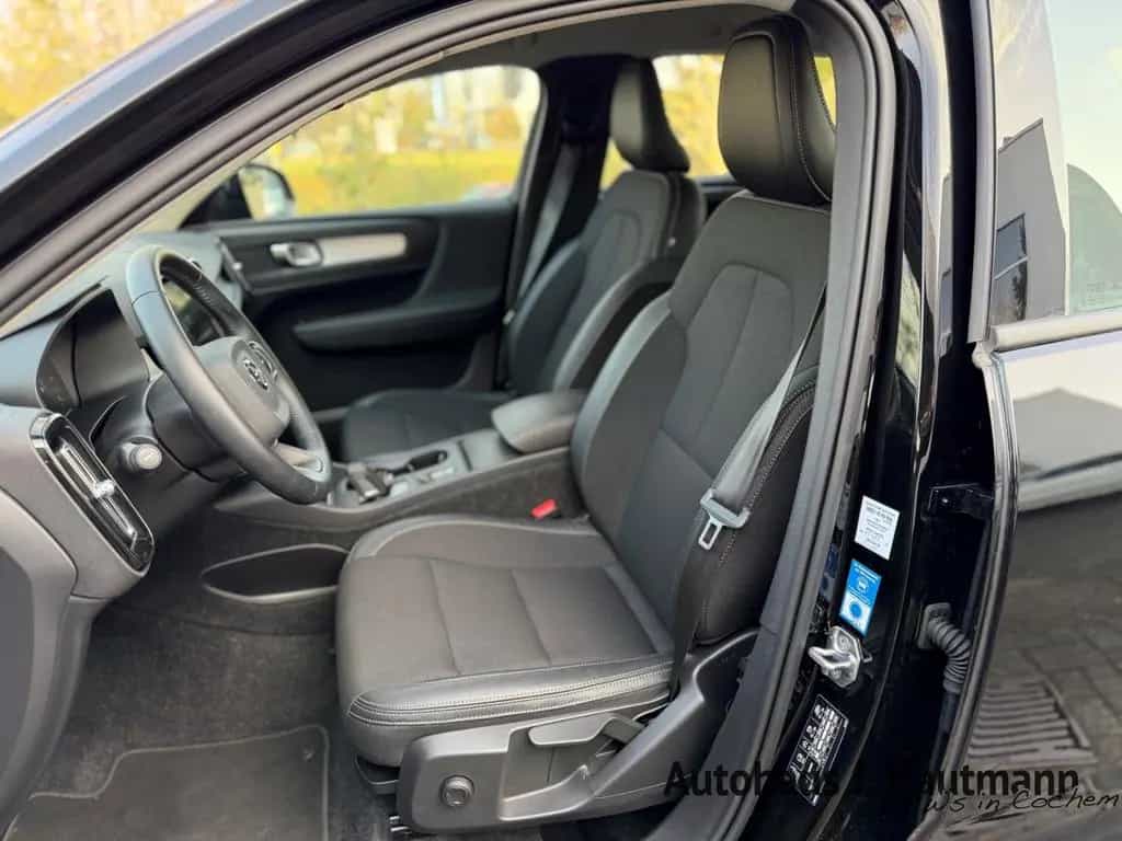 Volvo XC40 D3 Momentum Pro +2.HAND+ACC+NAVI+RFK+ 08/2020-photo-10