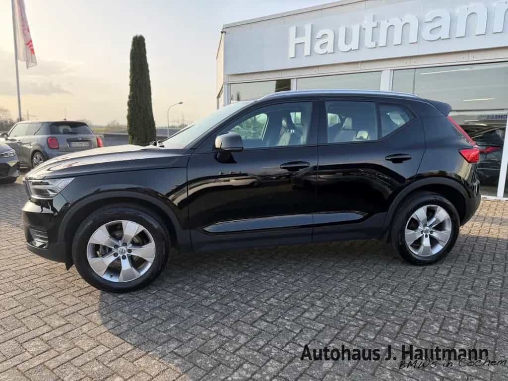 Volvo XC40 D3 Momentum Pro +2.HAND+ACC+NAVI+RFK+ 08/2020-photo-2