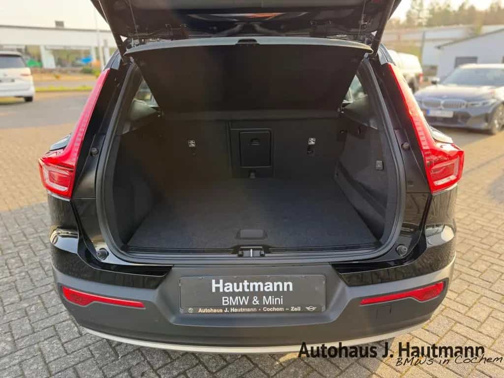 Volvo XC40 D3 Momentum Pro +2.HAND+ACC+NAVI+RFK+ 08/2020-photo-20