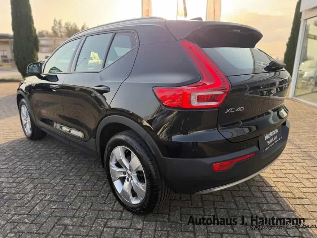 Volvo XC40 D3 Momentum Pro +2.HAND+ACC+NAVI+RFK+ 08/2020-photo-3