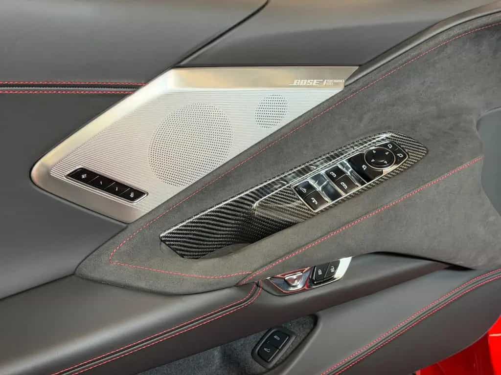 Corvette C8 Stingray Cabrio HuD Carbon Bose Lift 360° LED 06/2023-photo-23