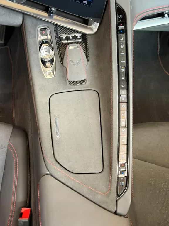 Corvette C8 Stingray Cabrio HuD Carbon Bose Lift 360° LED 06/2023-photo-26
