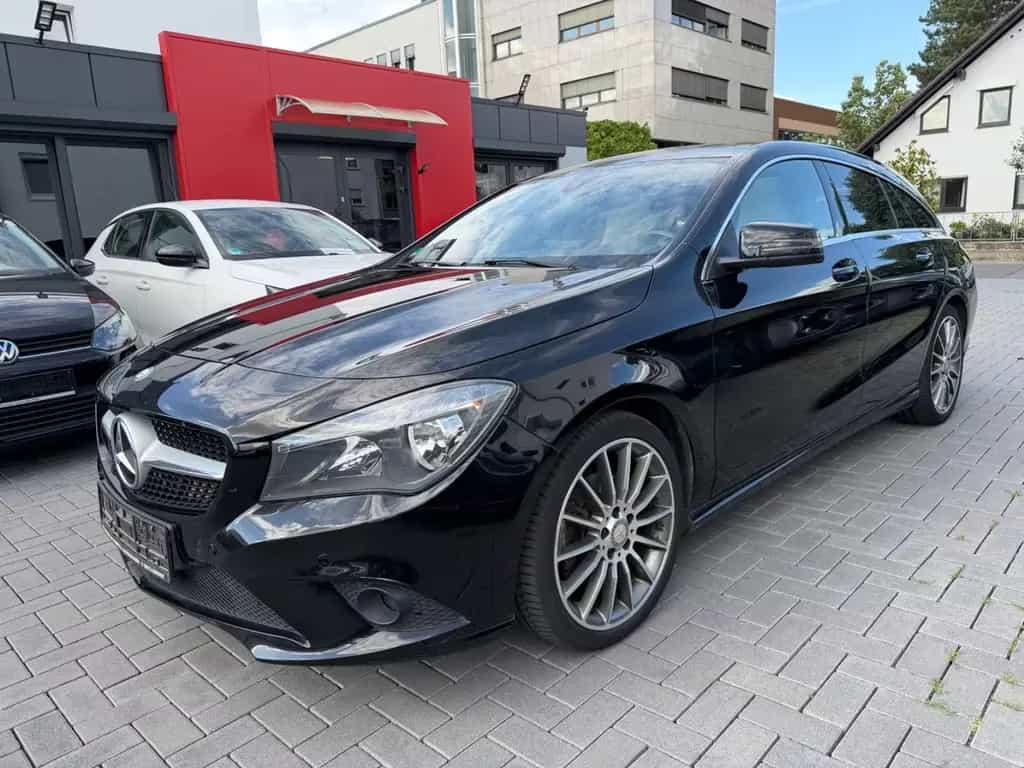 Mercedes-Benz CLA Shooting Brake CLA 200 12/2015-photo-0