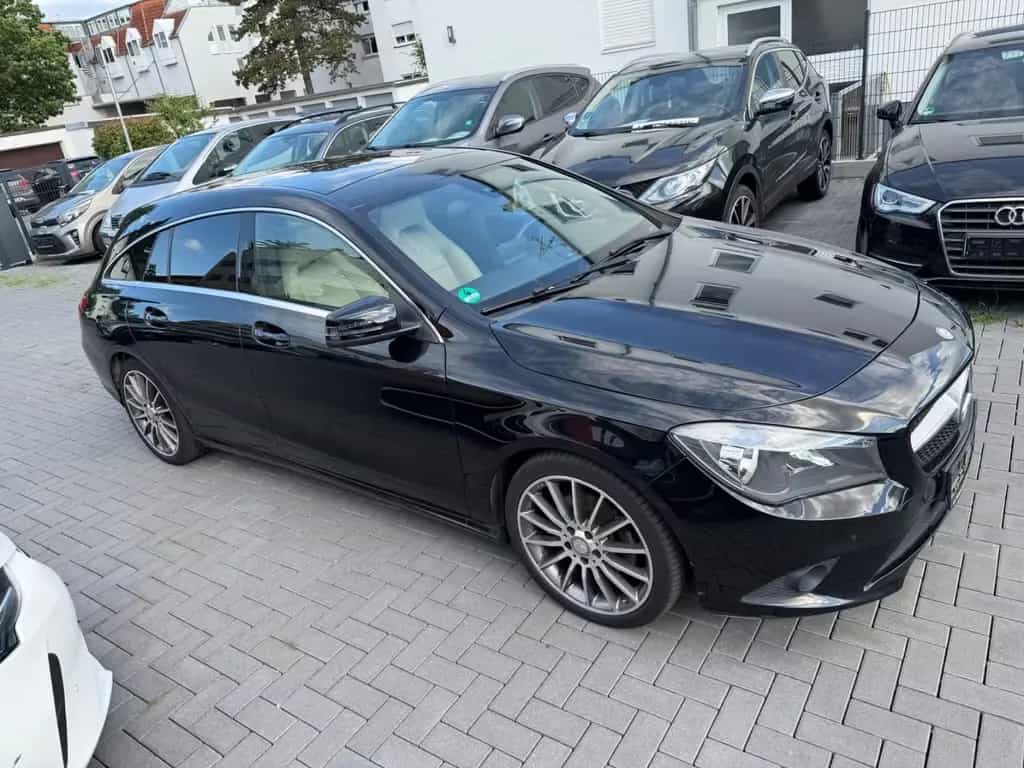 Mercedes-Benz CLA Shooting Brake CLA 200 12/2015-photo-13