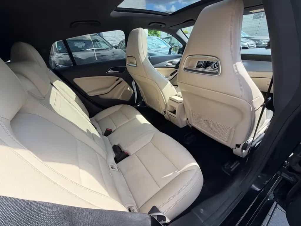 Mercedes-Benz CLA Shooting Brake CLA 200 12/2015-photo-19