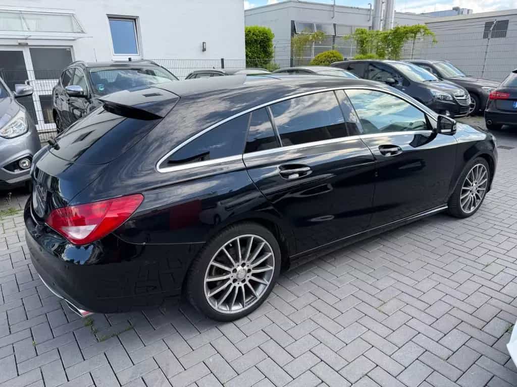 Mercedes-Benz CLA Shooting Brake CLA 200 12/2015-photo-5
