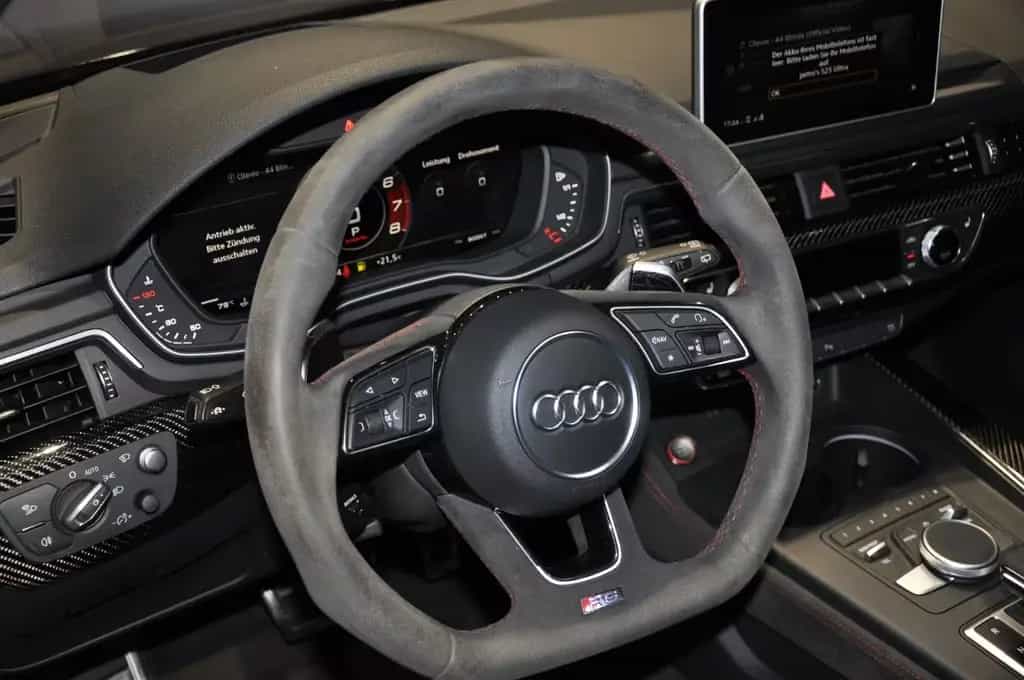 Audi RS4 Avant 2.9 TFSI quattro/PANO/CARBON/B&O/2HAND 09/2019-photo-13