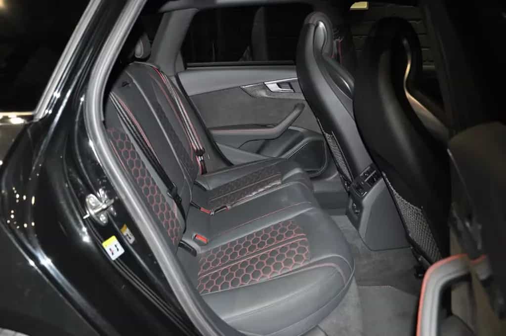 Audi RS4 Avant 2.9 TFSI quattro/PANO/CARBON/B&O/2HAND 09/2019-photo-26