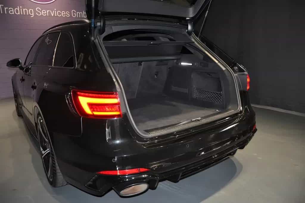 Audi RS4 Avant 2.9 TFSI quattro/PANO/CARBON/B&O/2HAND 09/2019-photo-7